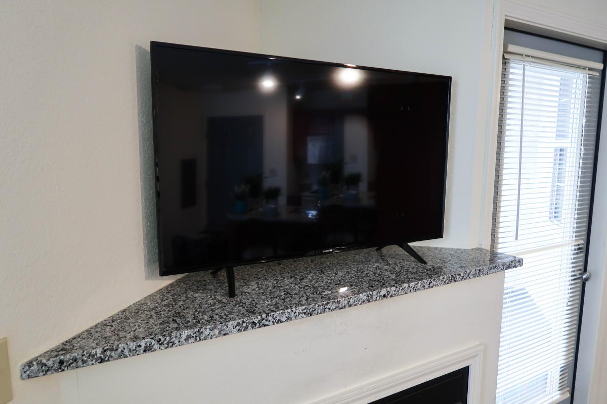 Apartment TV
