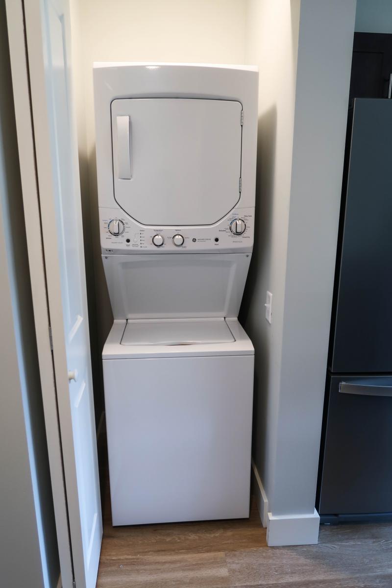 Apartment Washer and Dryer