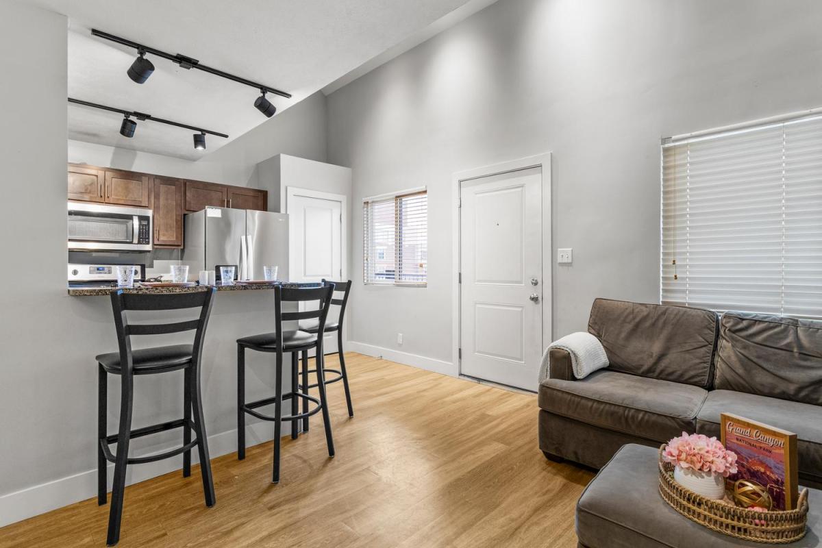 Dining and Entryway