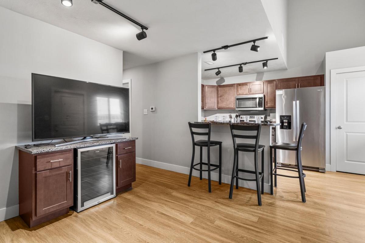 Dining and Television