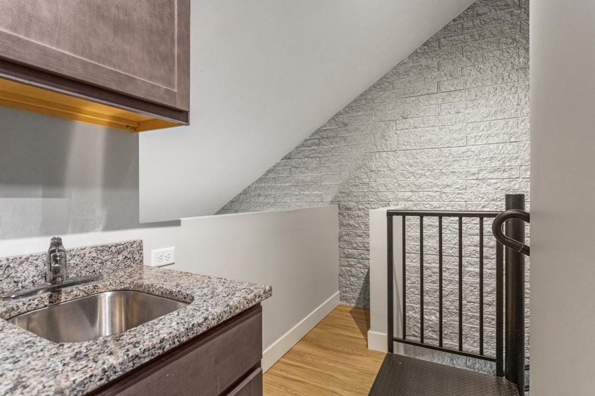 Second Floor Landing